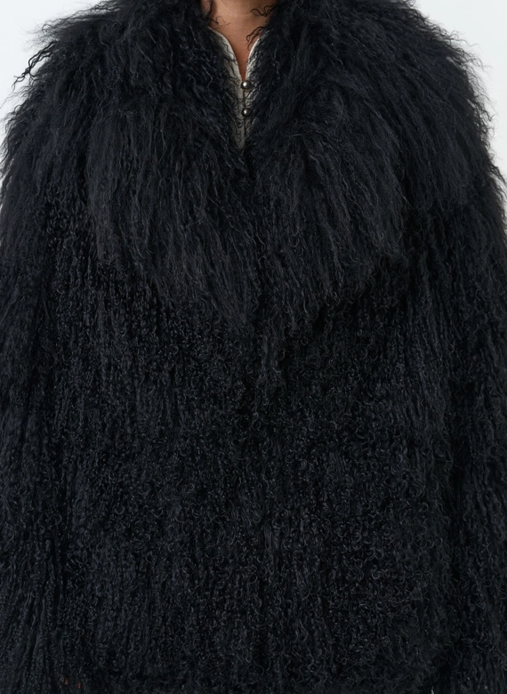Женская шуба из меха ламы фото
