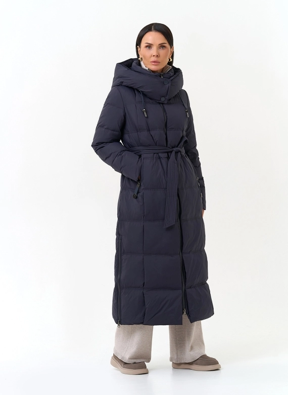 Женский пуховик с капюшоном фото