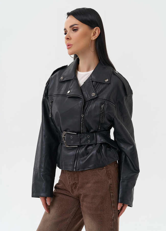 фото Куртка косуха из эко кожи черного цвета модель № 30305