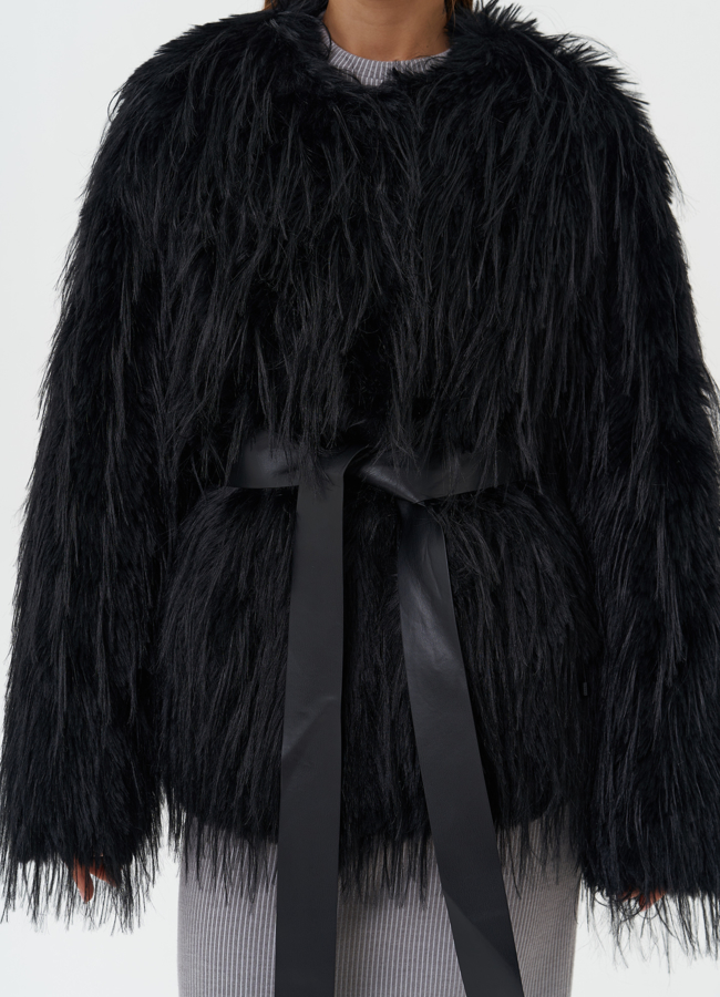 Женская шуба под эко страуса черного цвета модель № 27809 универмаг малина