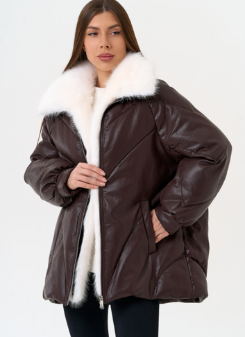 Женский пуховик из эко кожи коричневого цвета Женский пуховик из эко кожи коричневого цвета