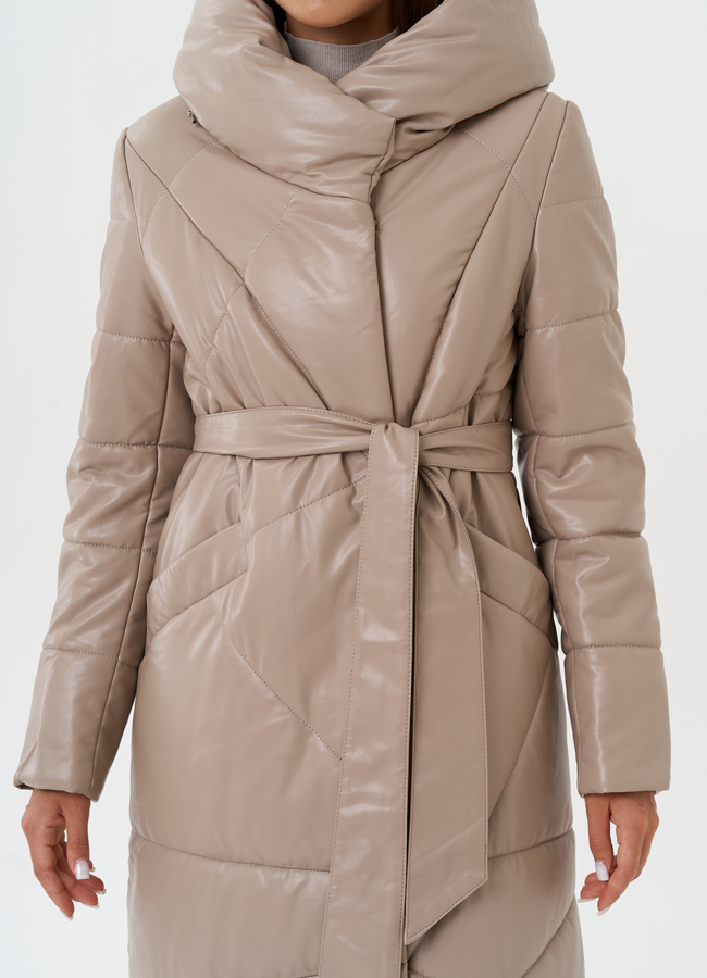 Женский пуховик из эко кожи с поясом модель № 28516 в рассрочку