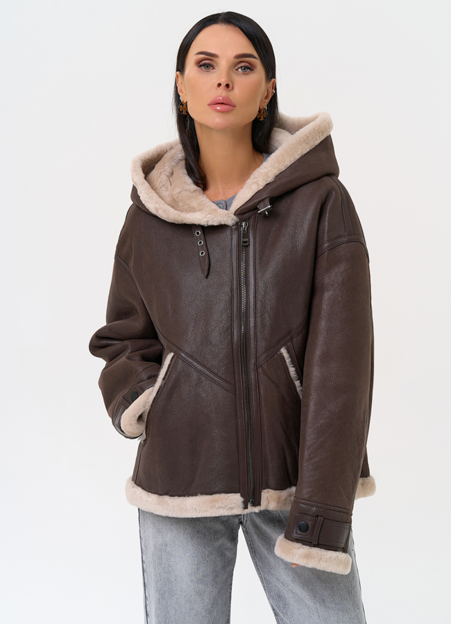 Натуральная дубленка с капюшоном модель № 31358 меха малина