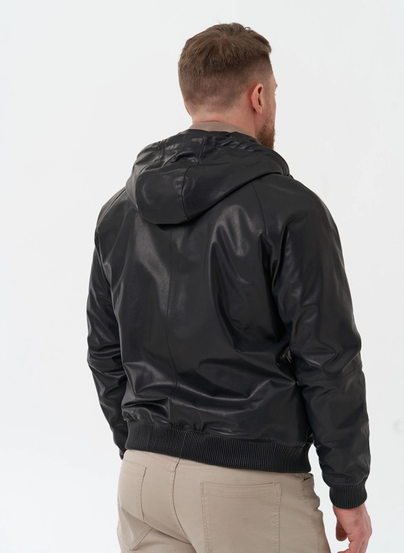 Мужская куртка из натуральной кожи с капюшоном фото