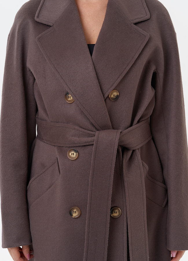 Длинное двубортное пальто с английским воротником модель № 29547 универмаг малина