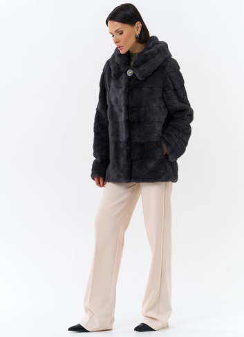 Куртка из меха норки с капюшоном Куртка из меха норки с капюшоном