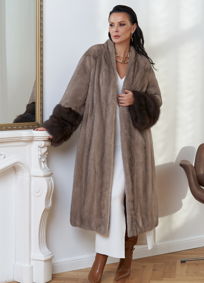 Шуба из меха скандинавской норки модель № 28634 меха малина