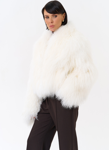 Белая шуба из ламы